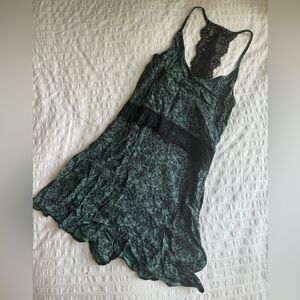 Urban Outfitters Pins & Needles Green and Black Rose Romper